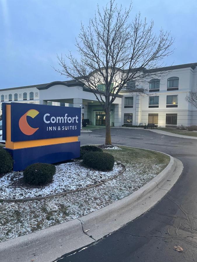 Comfort Inn & Suites Grand Blanc-Flint Kültér fotó